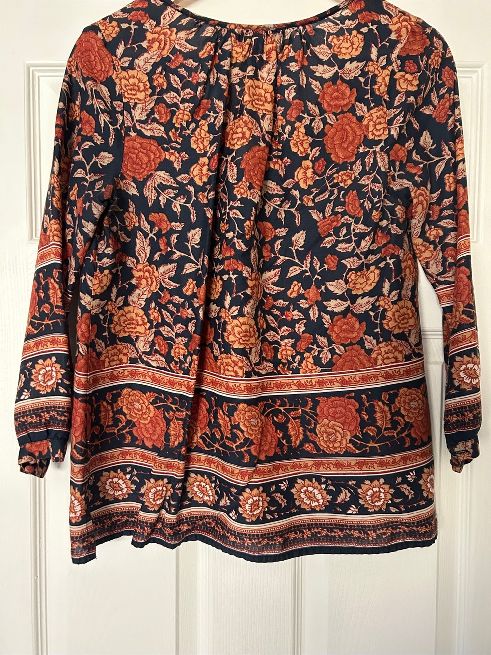 Lucky Brand Women’s Small Navy Floral Tie Neck Peasant Blouse Boho - Picture 4 of 11